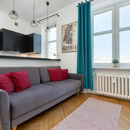 Kompaktowy W Centrum Blisko Plazy Miejskiej By Renters Διαμέρισμα *